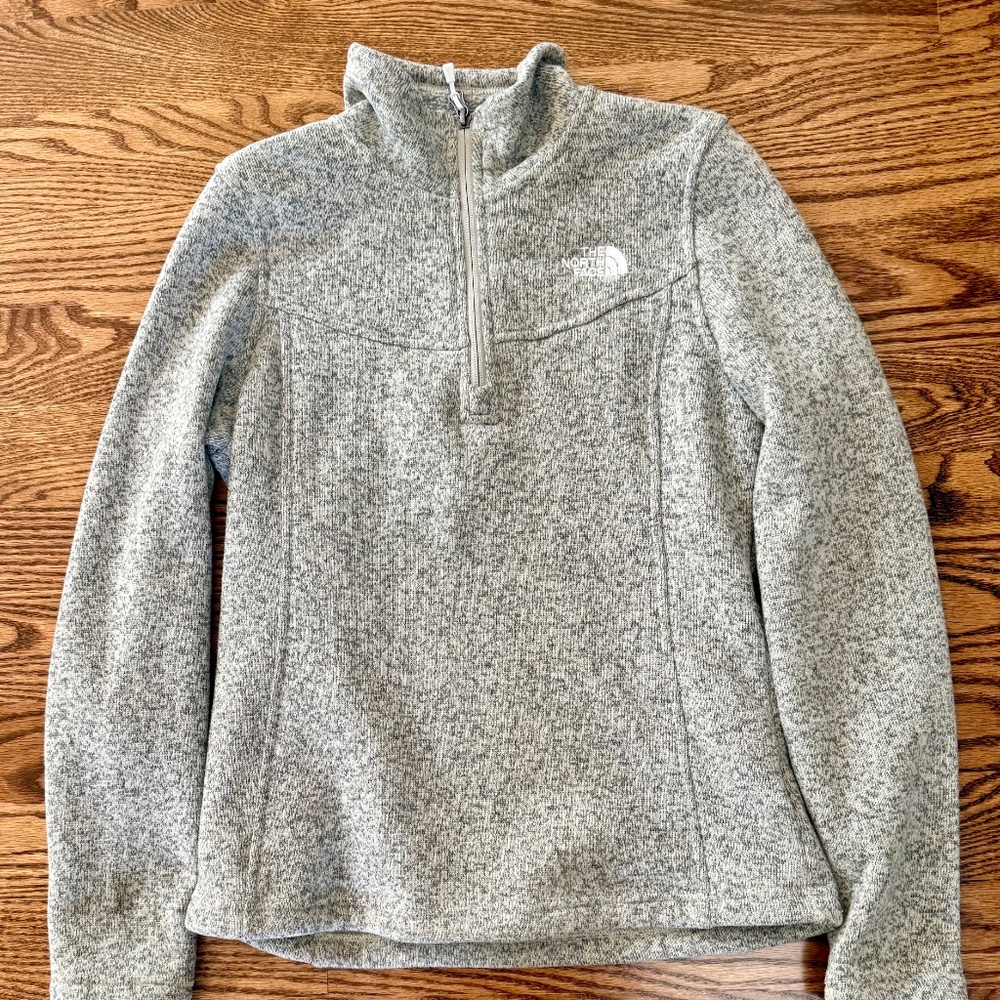 The North Face  1/4 Zip Better Sweater Pullover Top Women's Sz‎ Small S/P Gray